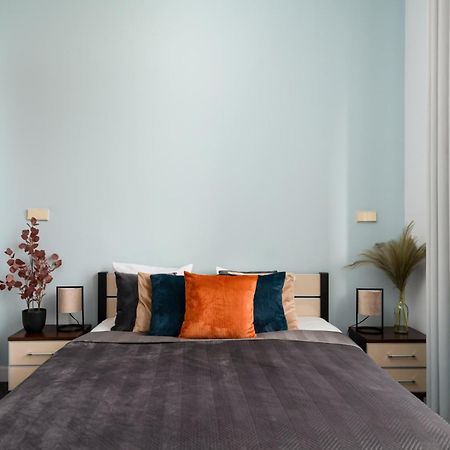 Prestige Apartment - Elegant & Quiet Stay 3 Rooms 90M2 - As Home Apartamenty Rynek 508 Wrocław Exteriör bild