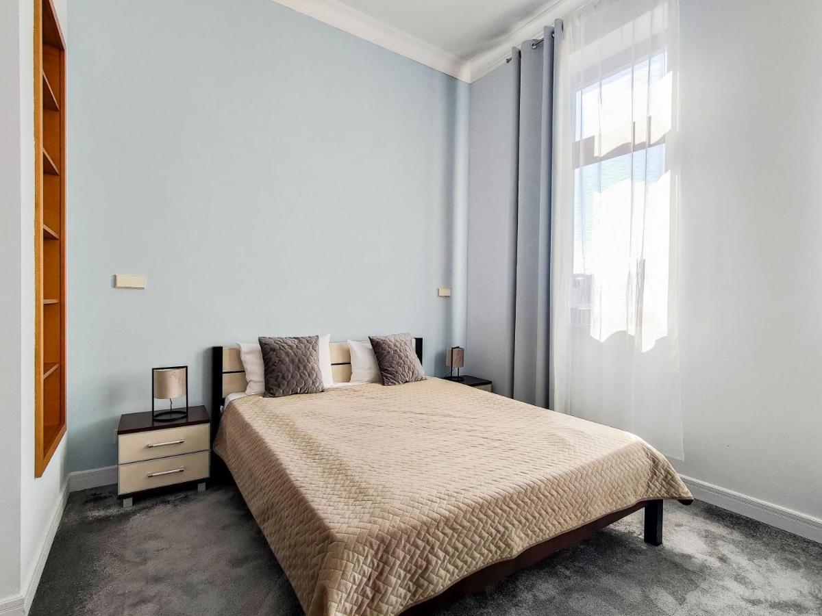 Prestige Apartment - Elegant & Quiet Stay 3 Rooms 90M2 - As Home Apartamenty Rynek 508 Wrocław Exteriör bild